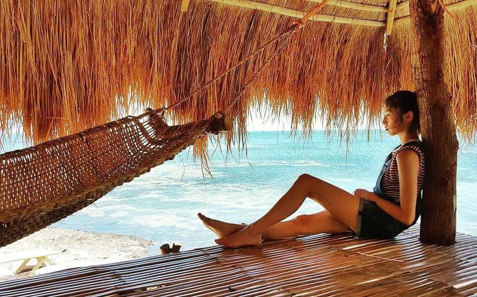 Birdland Beach Club Bolinao Buitenkant foto